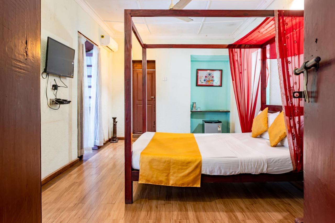 Hotel O Camarao Calangute Esterno foto