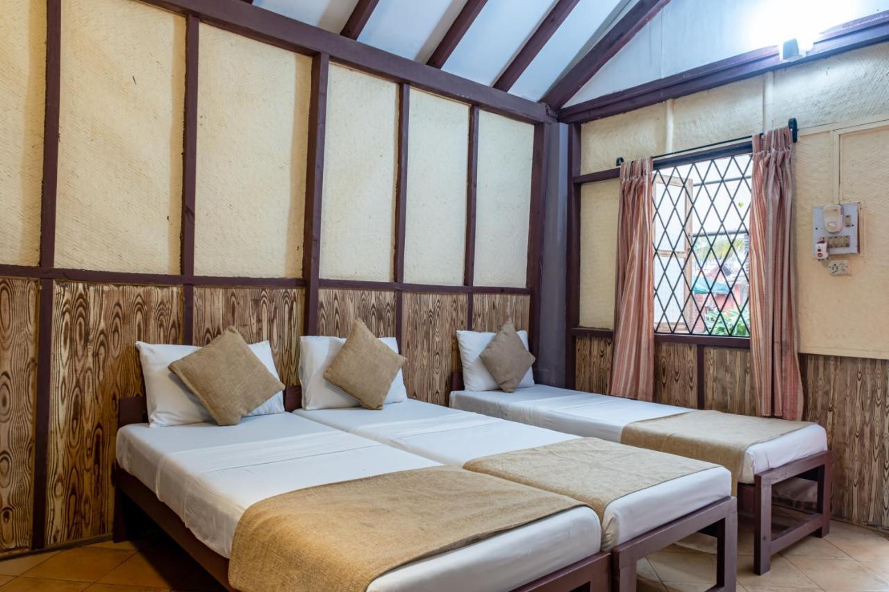 Hotel O Camarao Calangute Esterno foto