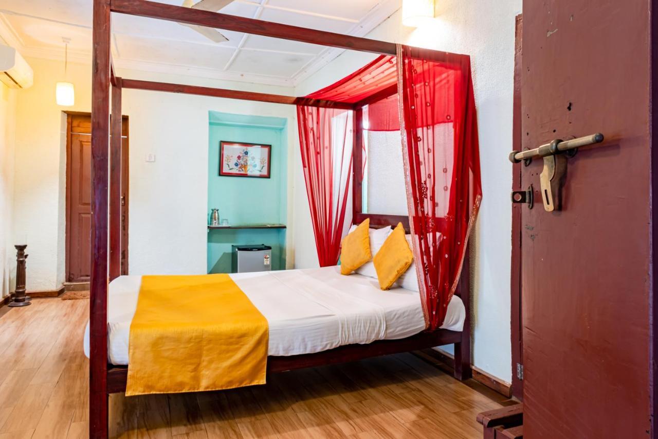 Hotel O Camarao Calangute Esterno foto