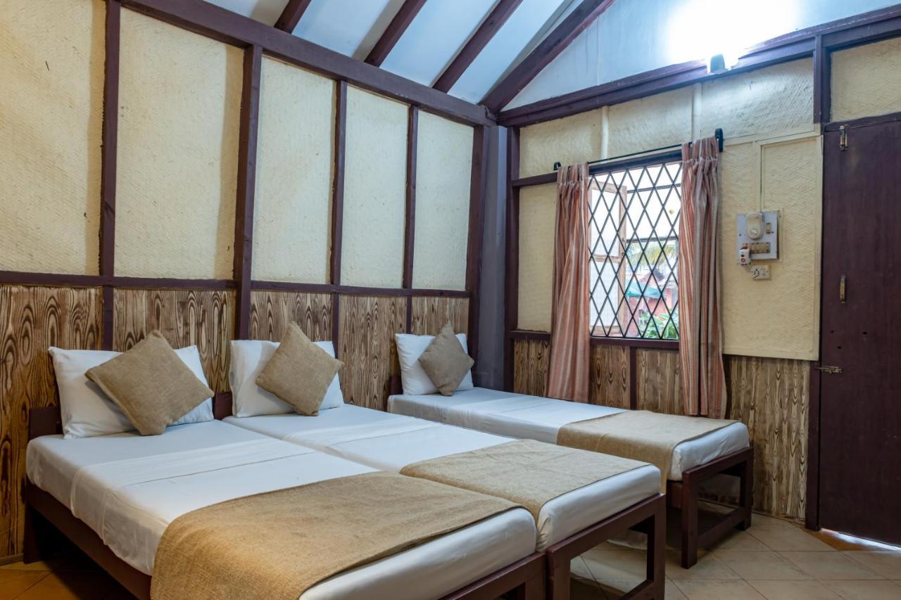 Hotel O Camarao Calangute Esterno foto