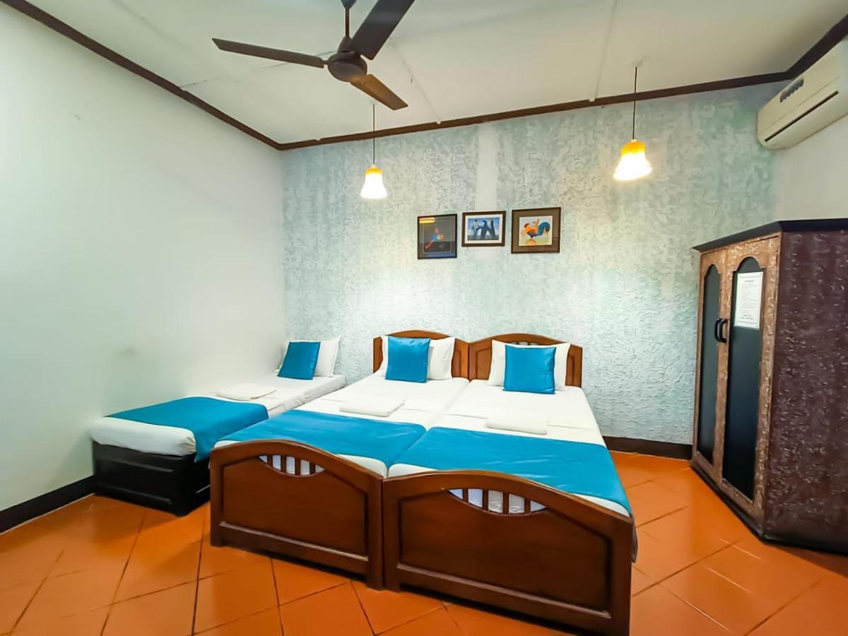 Hotel O Camarao Calangute Esterno foto