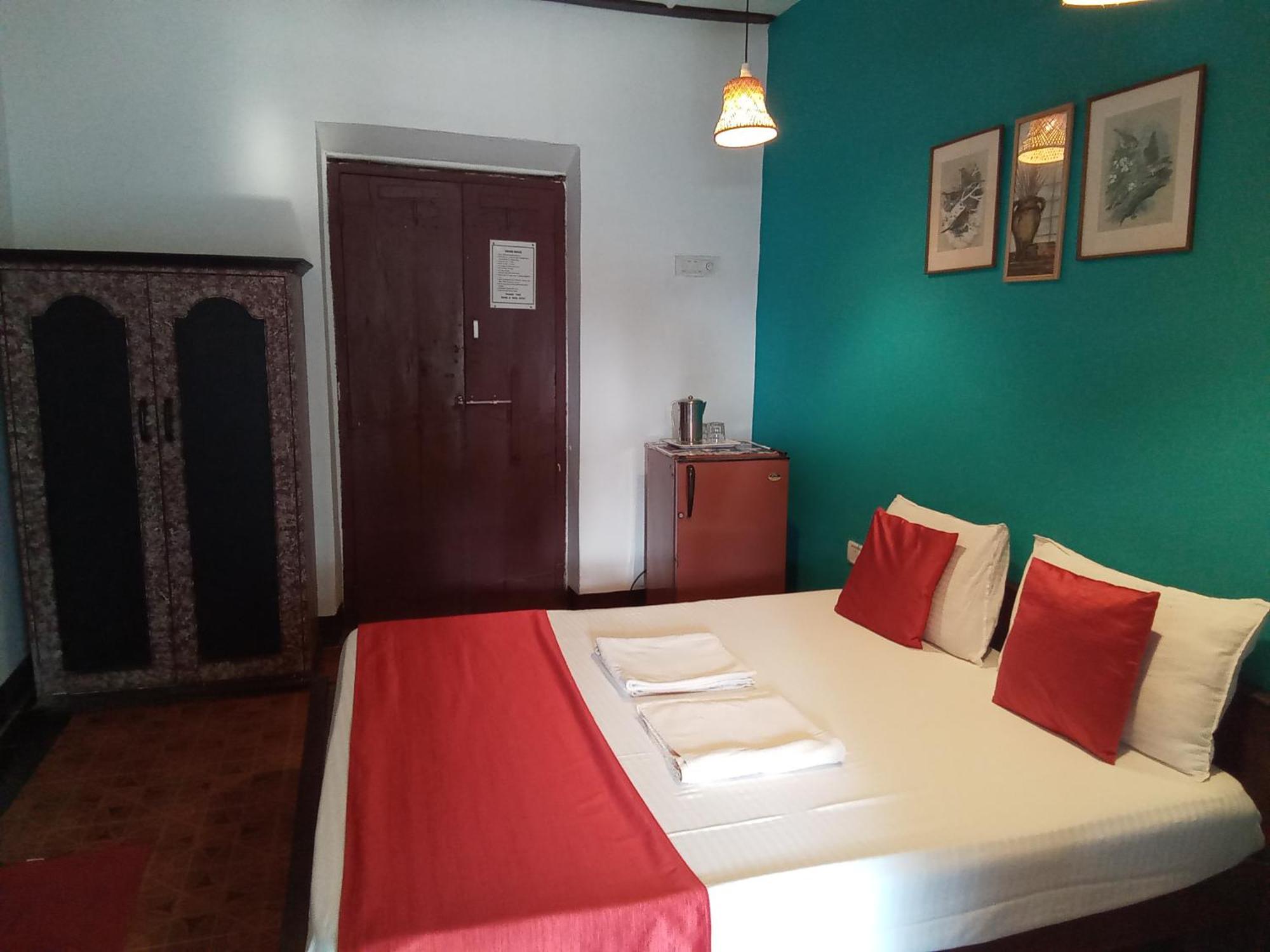 Hotel O Camarao Calangute Esterno foto