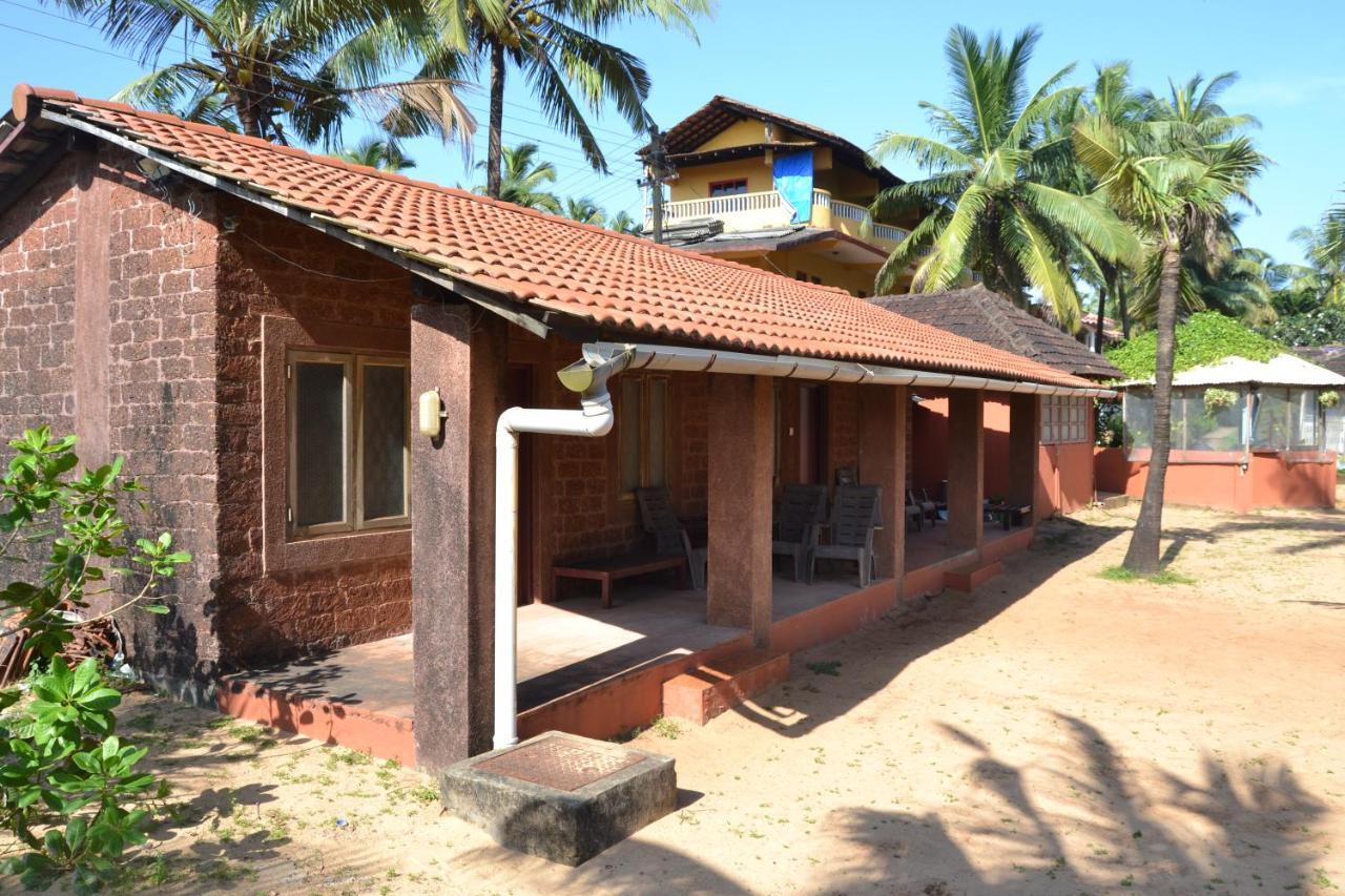 Hotel O Camarao Calangute Esterno foto